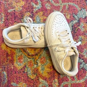 Nike Air Force 1 Women’s GUC